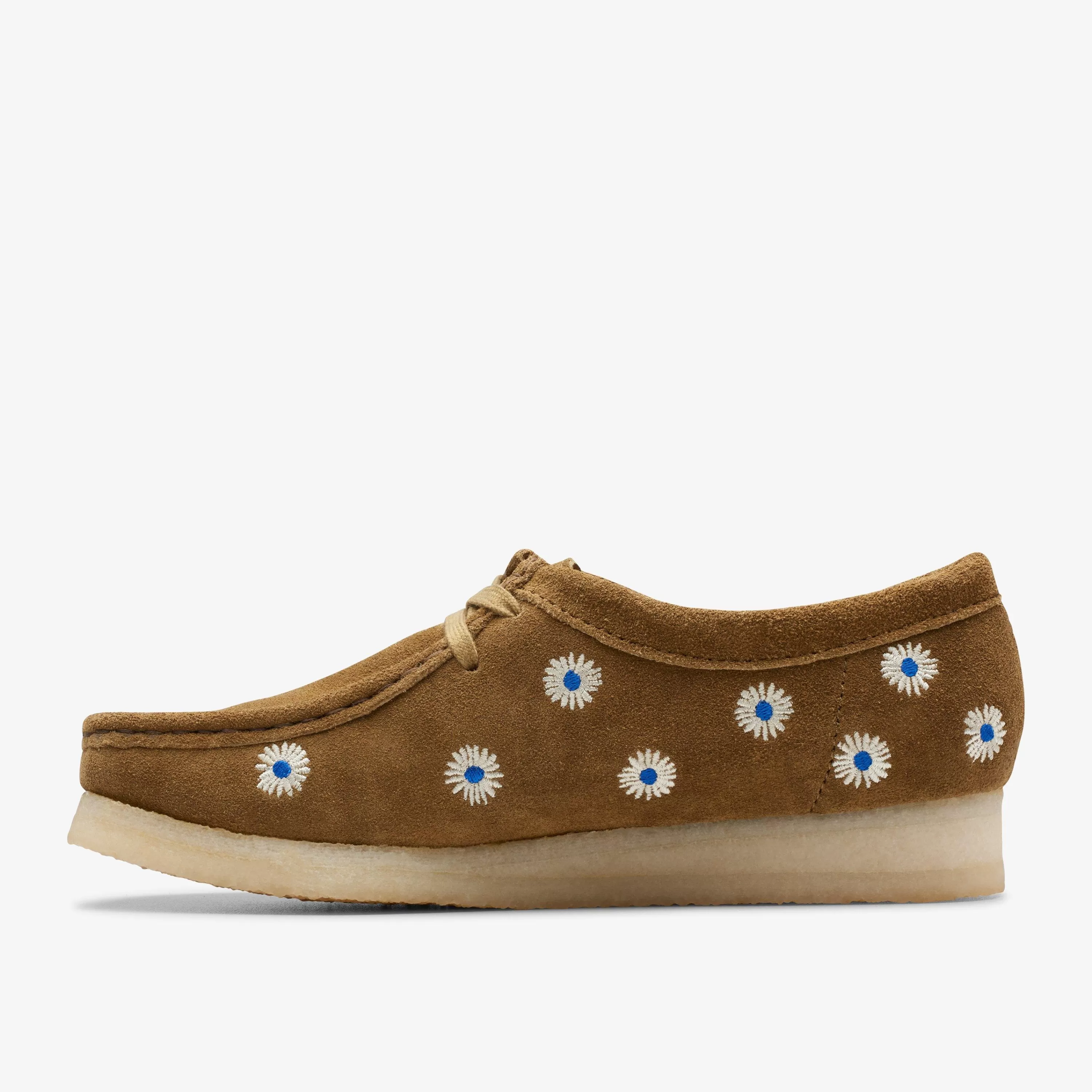 Women Clarks Wallabee