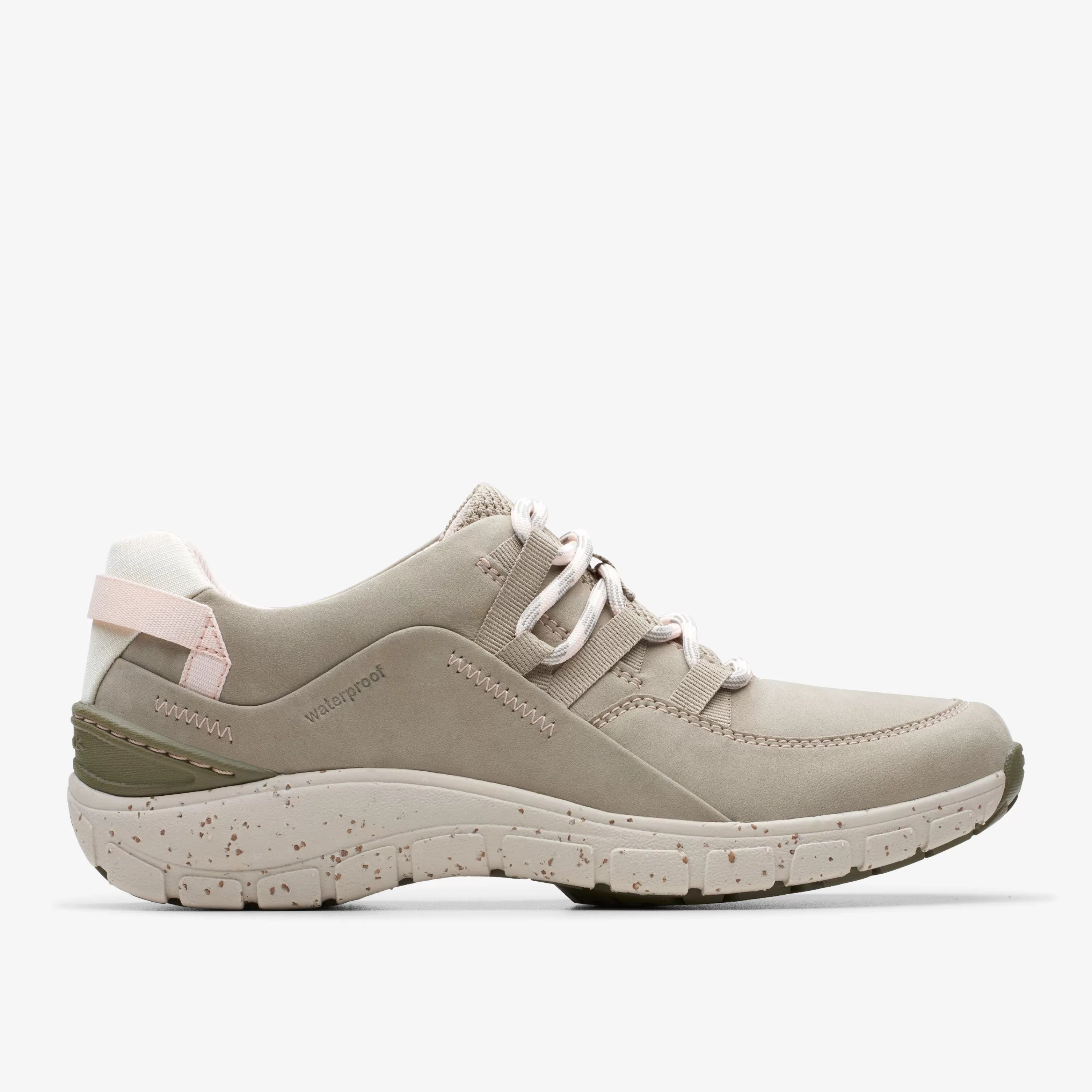 Women Clarks Wave Range